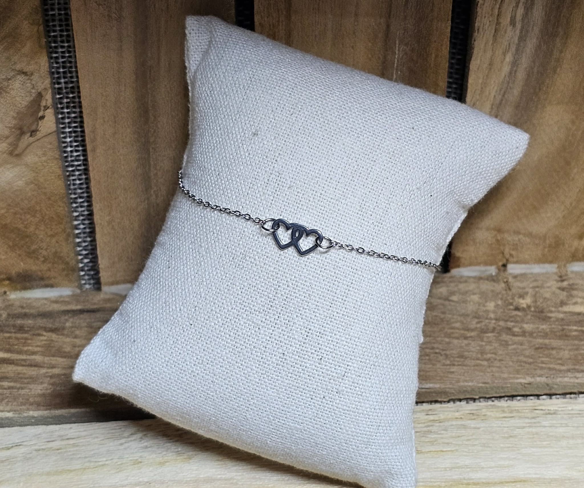 Bracelet Double Cœur Entrelacé – Acier Inoxydable Argenté