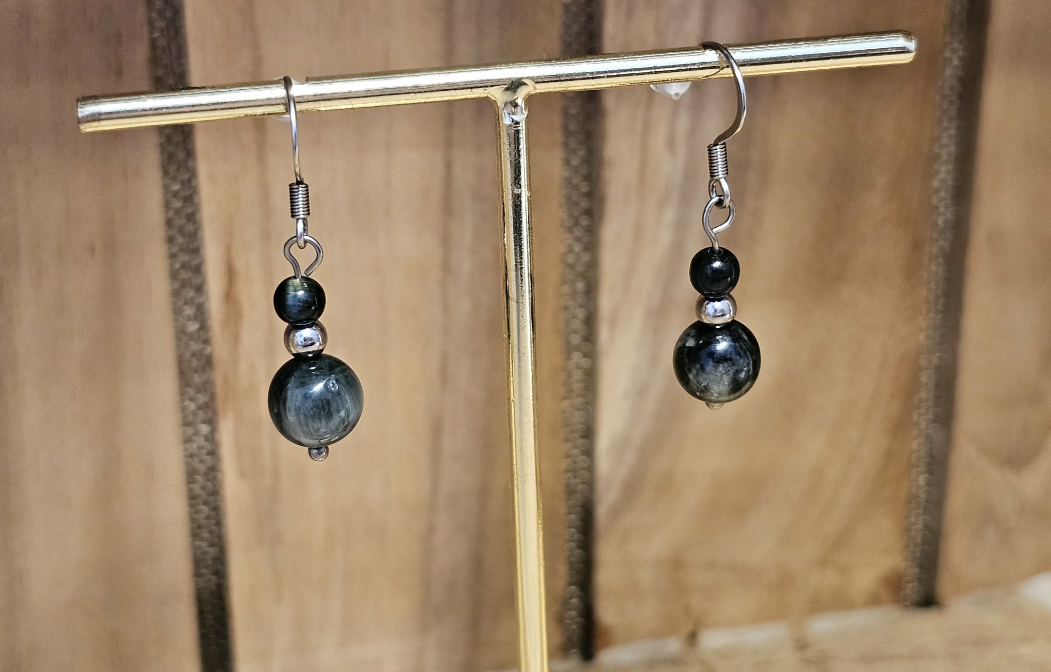 Boucles d’Oreilles Pendantes - Œil de Faucon