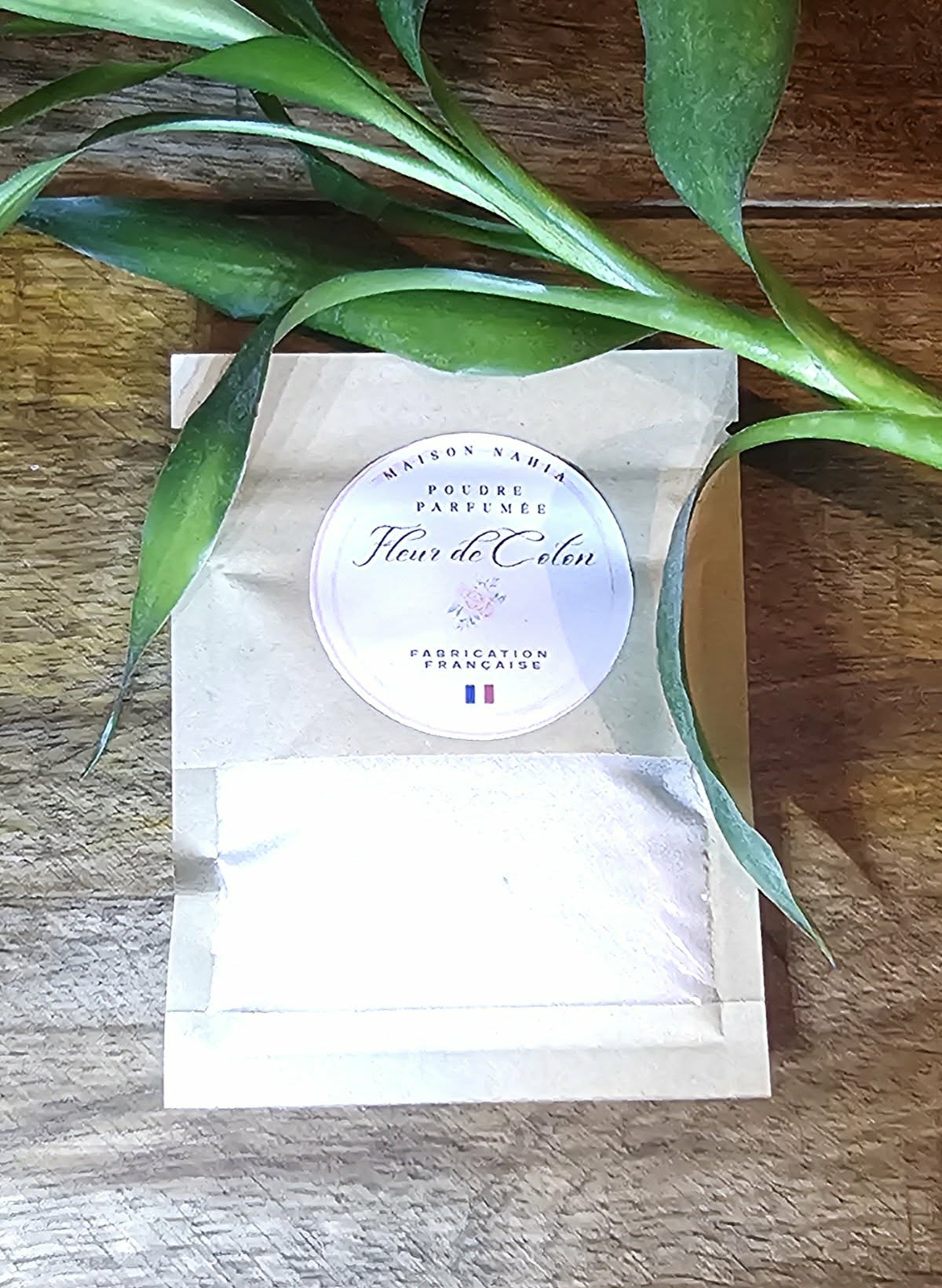 Un cocon de douceur poudres parfumées Maison Nahia